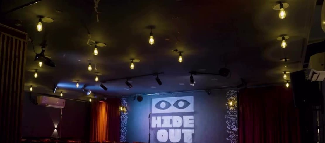 The room at Hideout Comedy Club before a show